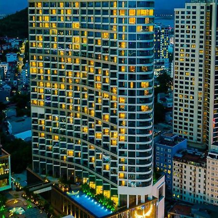 Muong Thanh Luxury Ha Long Centre II Esterno foto