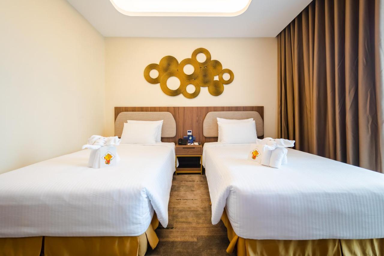 Muong Thanh Luxury Ha Long Centre II Esterno foto