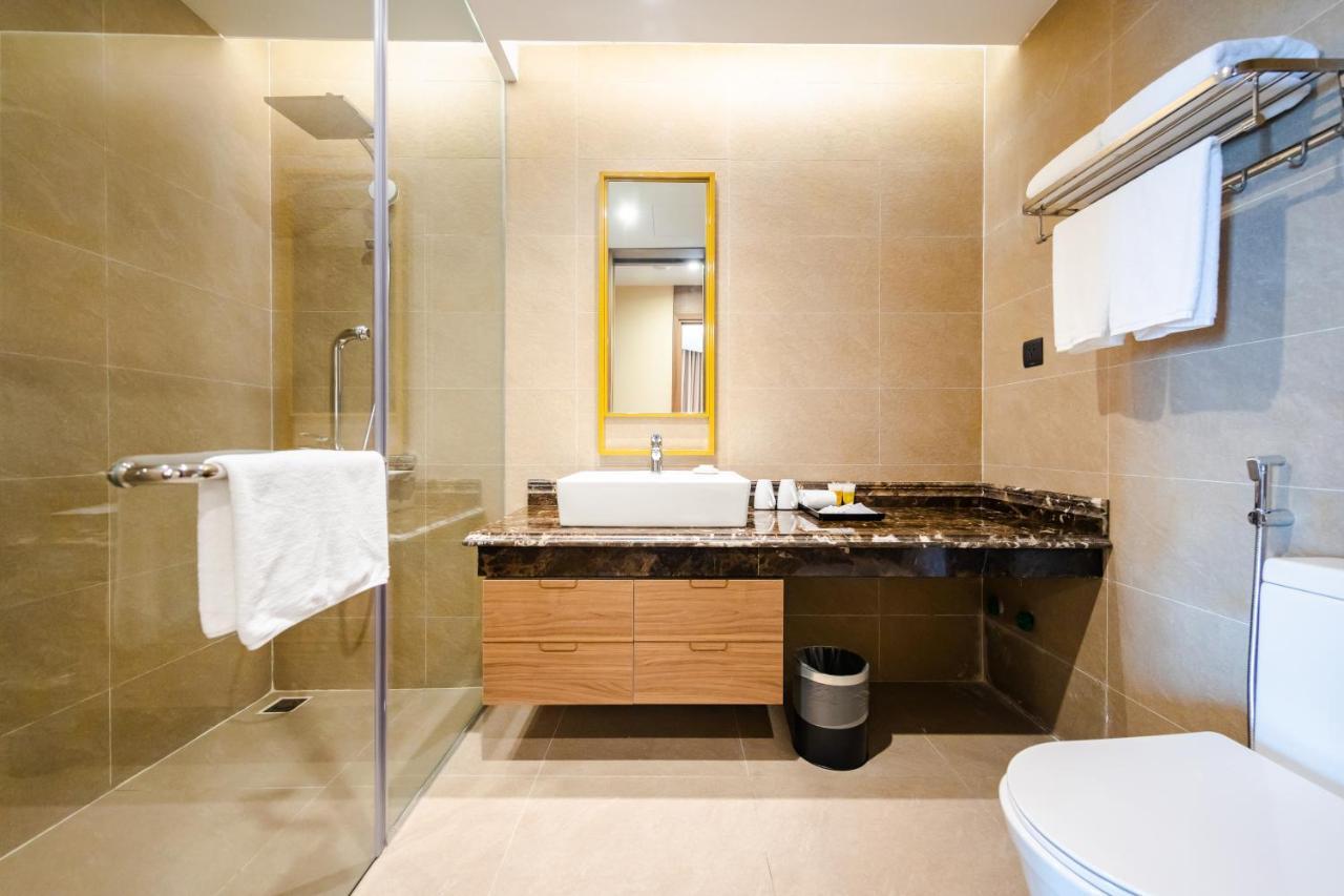 Muong Thanh Luxury Ha Long Centre II Esterno foto