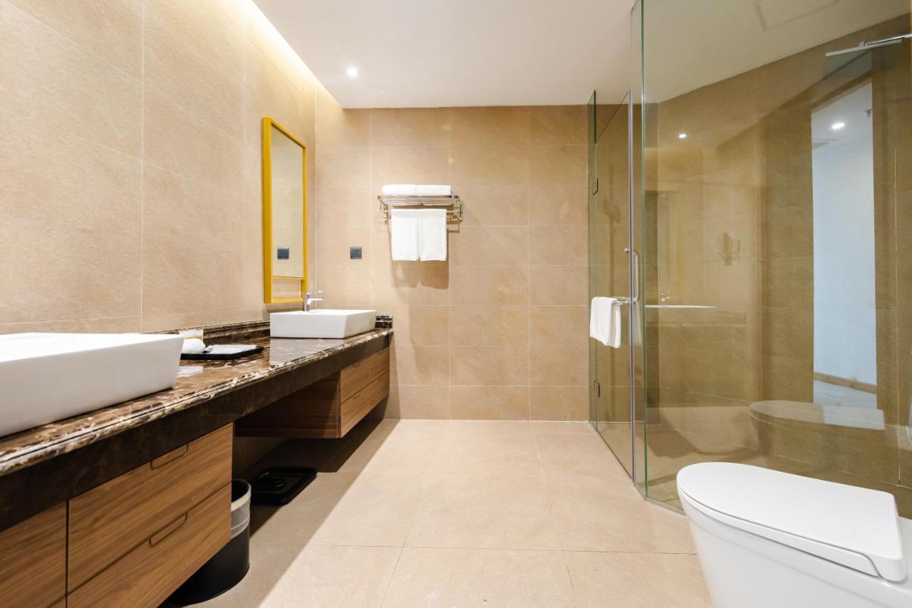 Muong Thanh Luxury Ha Long Centre II Esterno foto